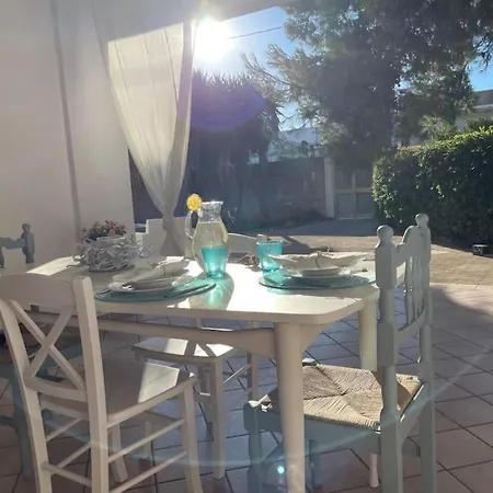 Lina Holiday home